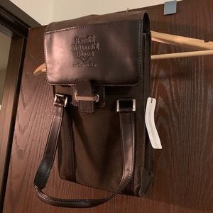 Cutter & Buck Wine Valet